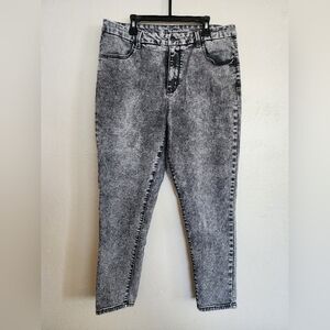 No Boundaries Women's Skinny Jeans - Gray